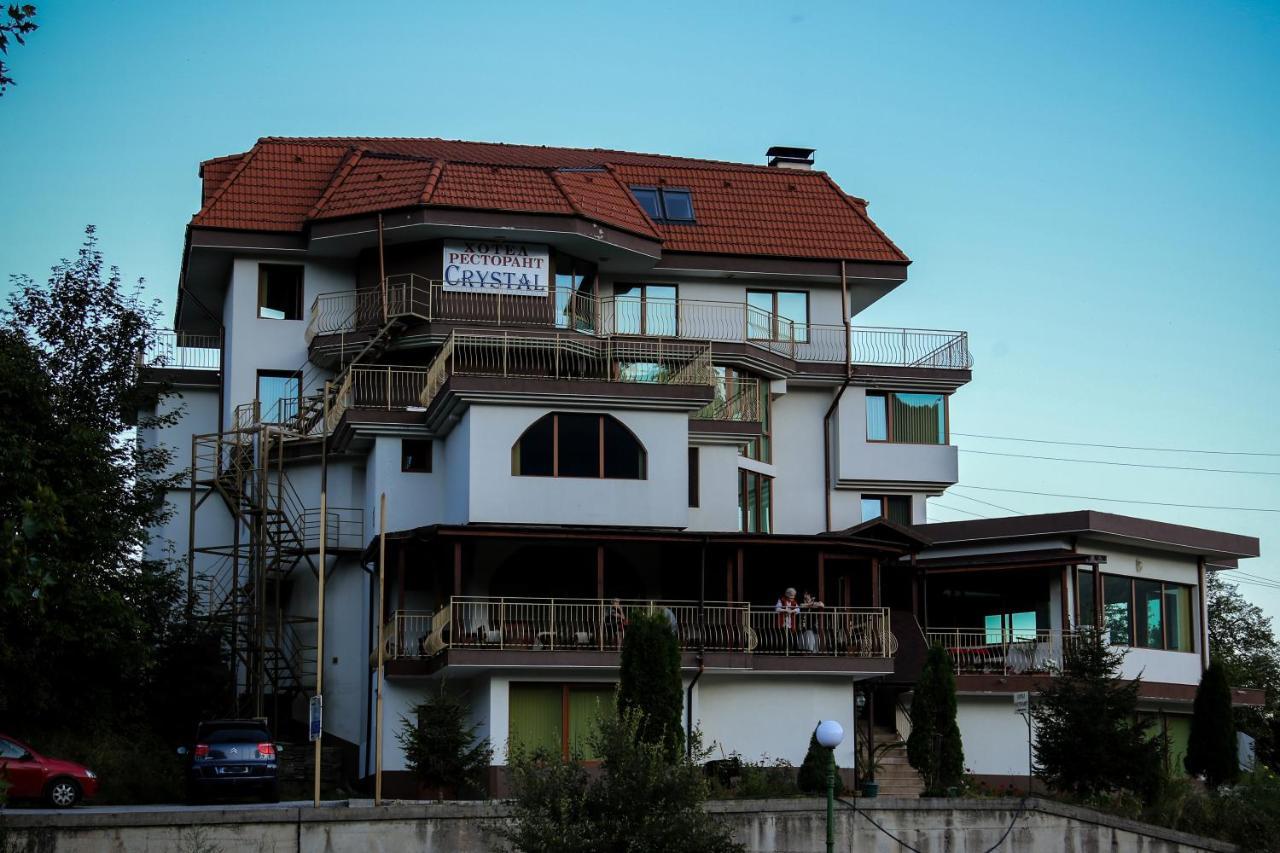 Семеен Хотел Кристал Smolyan Exterior photo